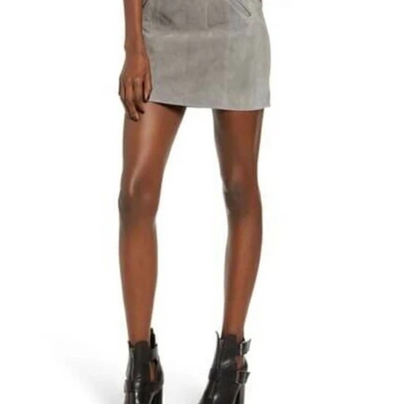 Blanknyc Suede Mini Skirt in Soft Fog, size 30 - Picture 1 of 9